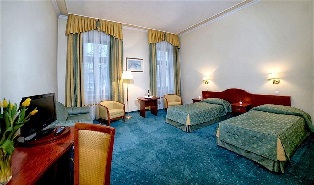 Hotel Palace Europa Lublin Ngoại thất bức ảnh