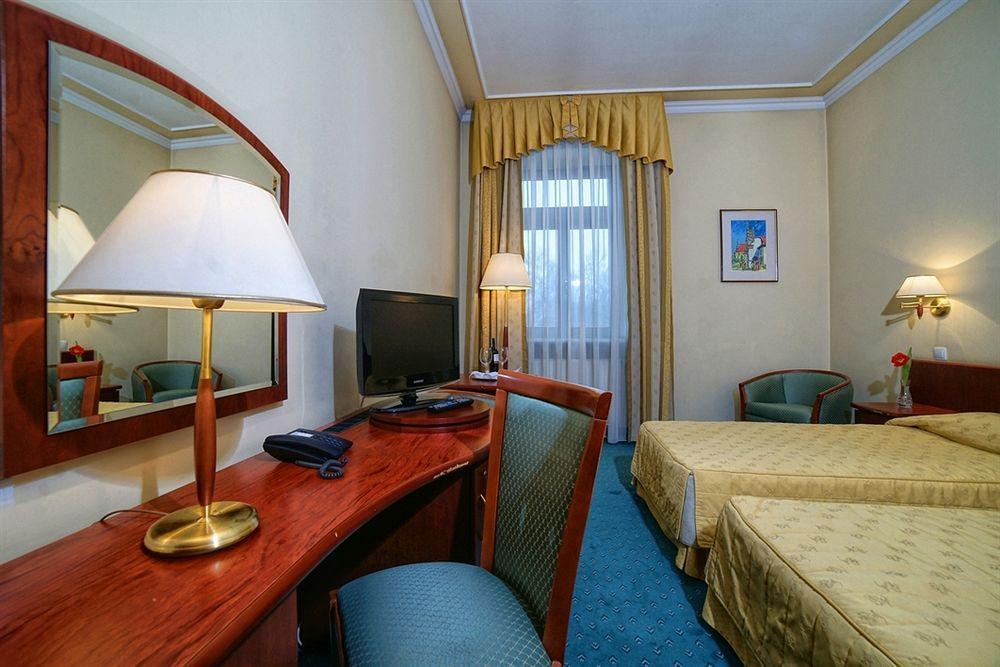 Hotel Palace Europa Lublin Ngoại thất bức ảnh