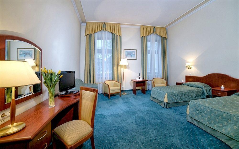 Hotel Palace Europa Lublin Ngoại thất bức ảnh