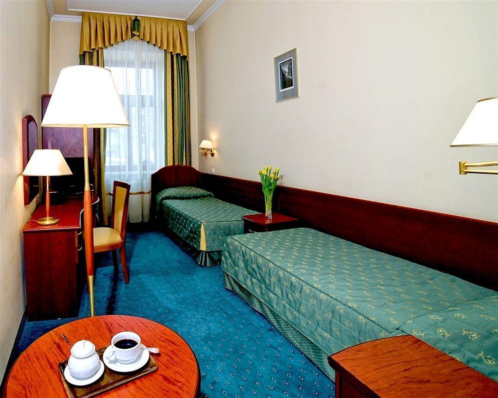Hotel Palace Europa Lublin Ngoại thất bức ảnh
