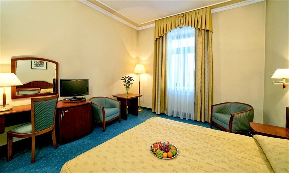 Hotel Palace Europa Lublin Ngoại thất bức ảnh