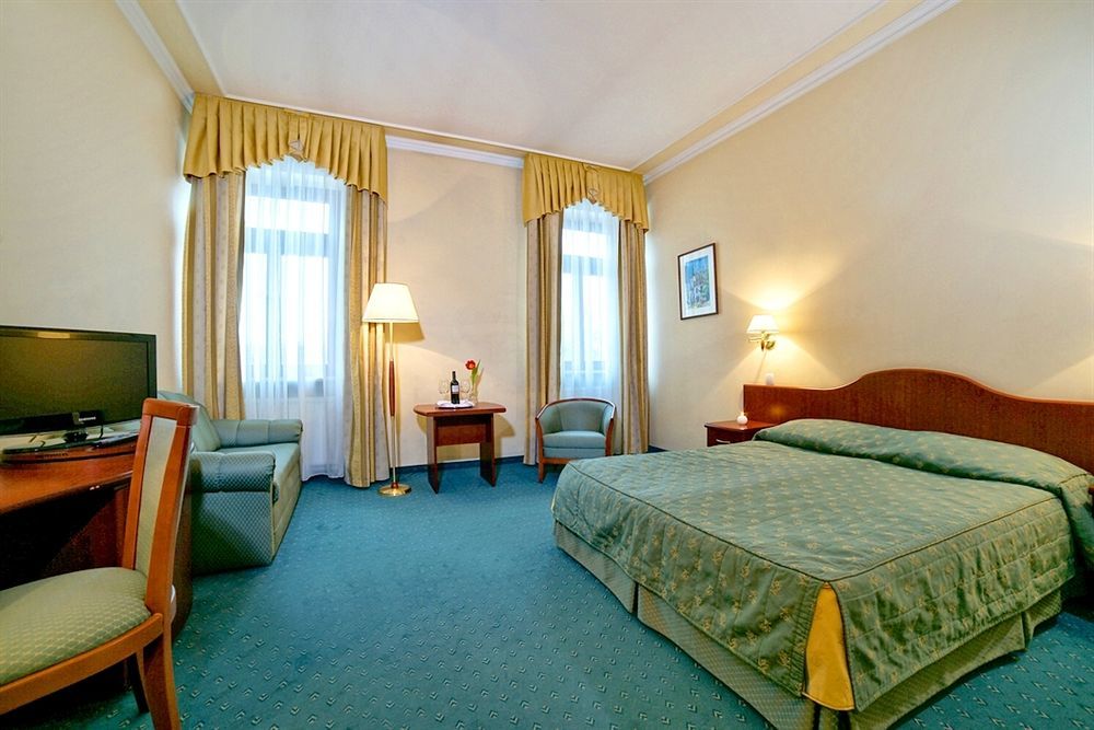 Hotel Palace Europa Lublin Ngoại thất bức ảnh