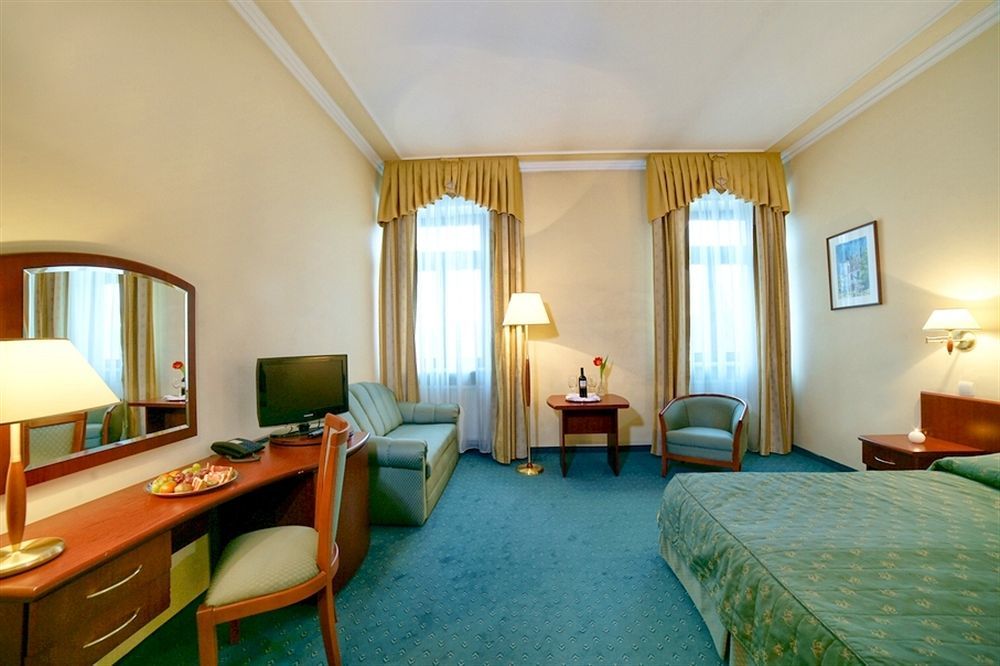Hotel Palace Europa Lublin Ngoại thất bức ảnh