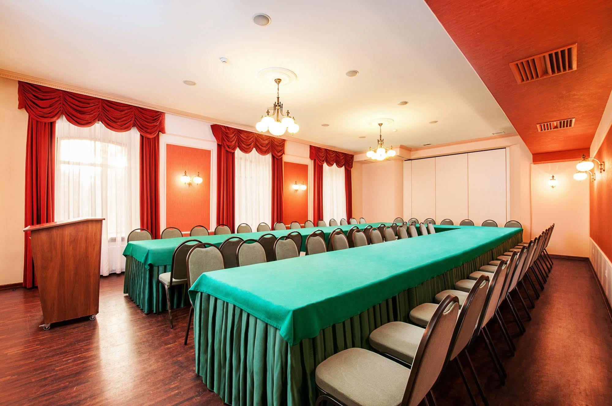 Hotel Palace Europa Lublin Ngoại thất bức ảnh